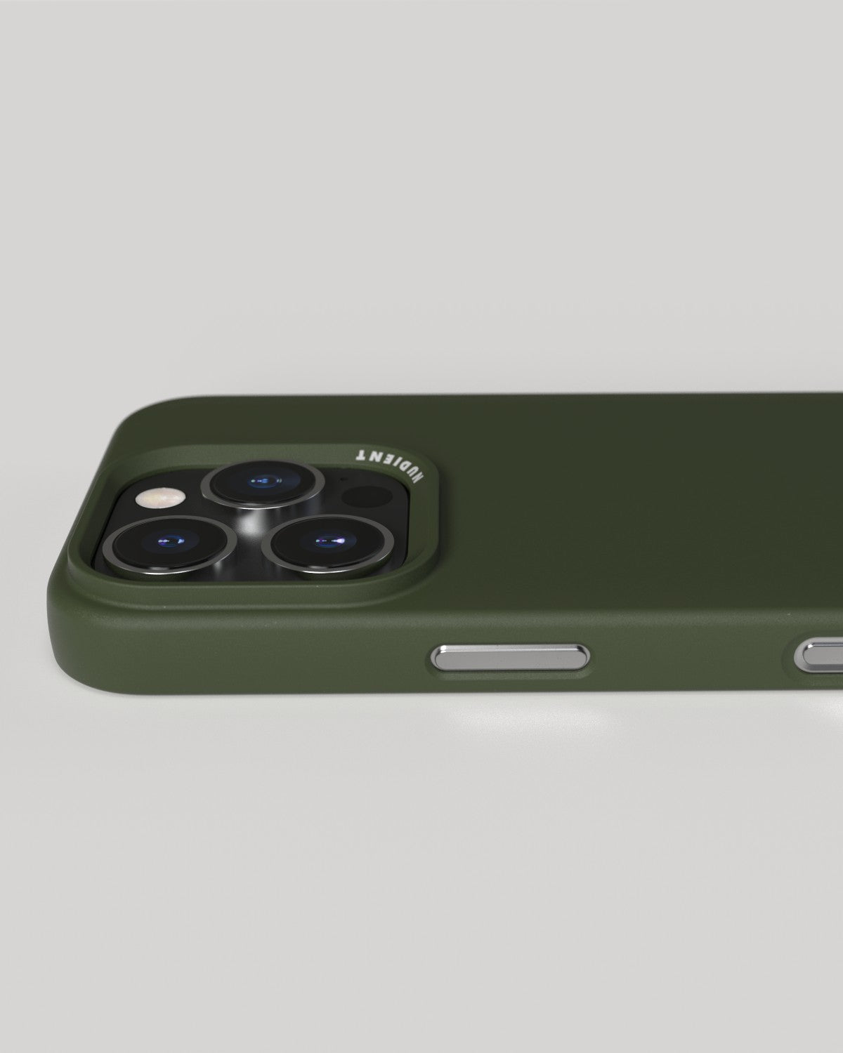 Thin Case - iPhone 16 Pro - Ink Black & Pine Green