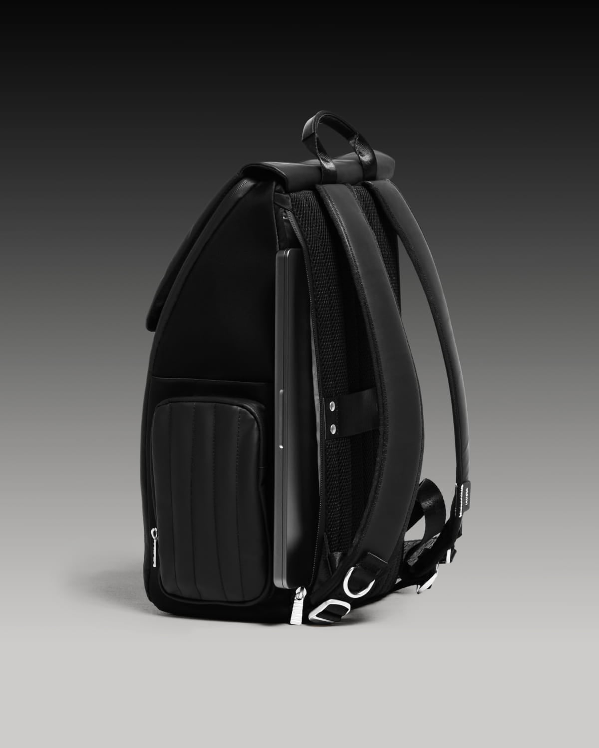 Laptop-ready interior